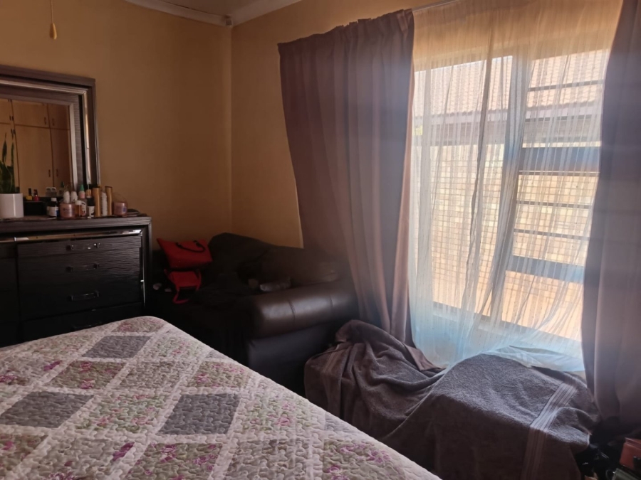 4 Bedroom Property for Sale in Minerva Gardens Northern Cape